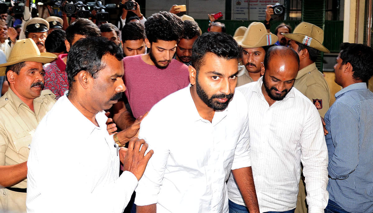 No bail to Nalapad in pub assault case