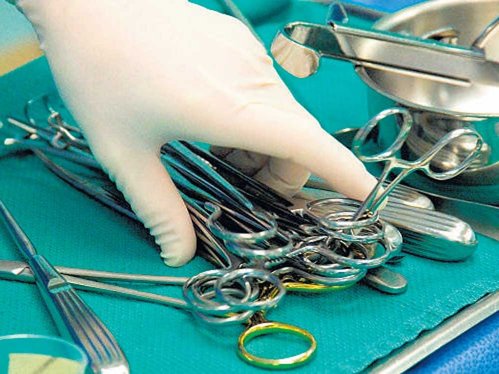 Hospital sealed after doc booked for 'stealing' kidney
