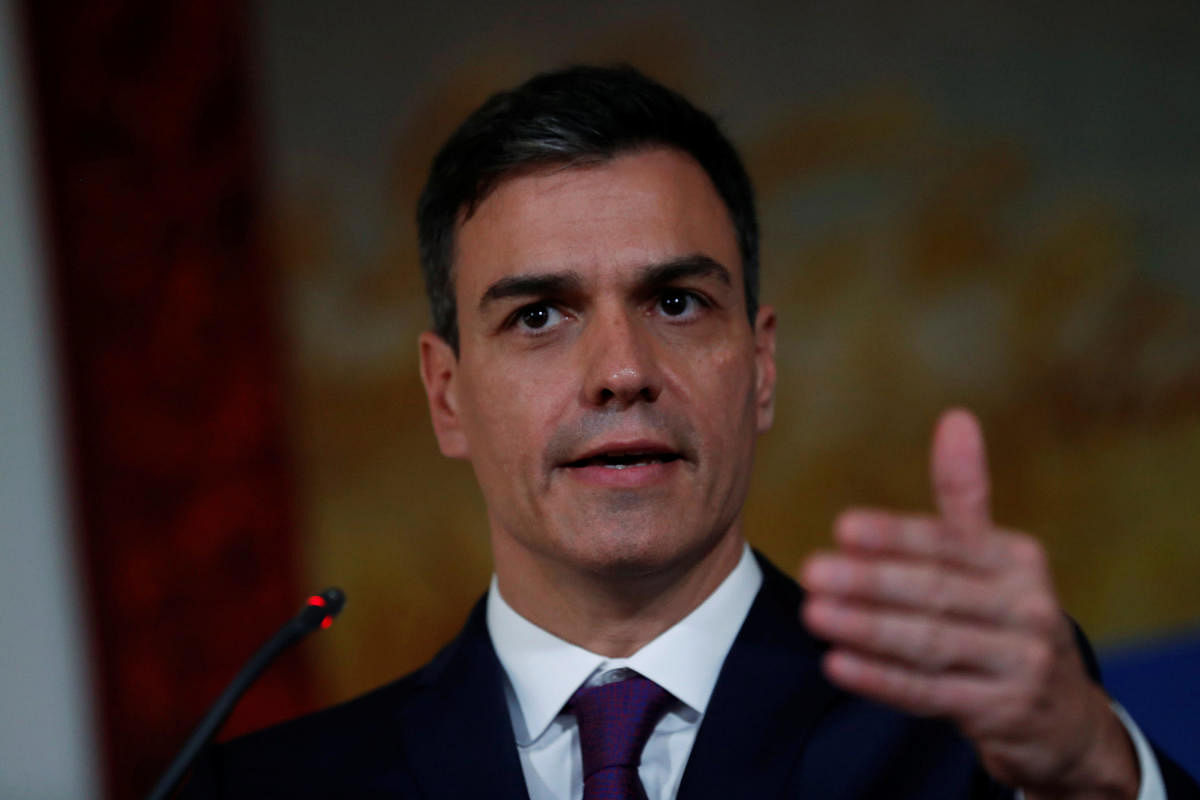 Spanish PM meets Catalan president to defuse tensions