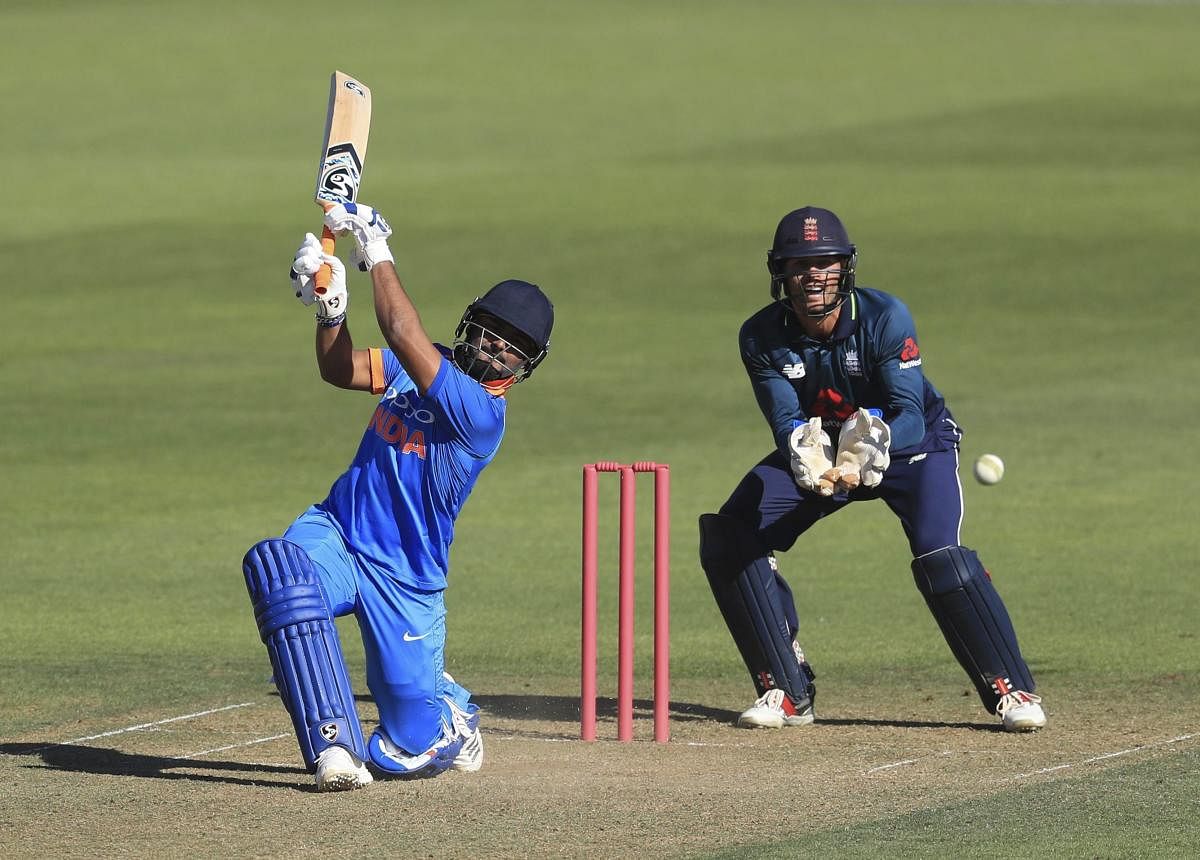 Pant reveals Dhoni's hand in his success