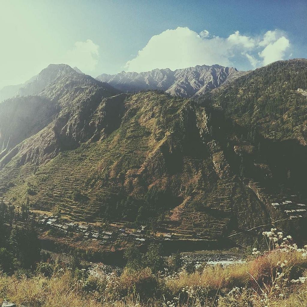Tiny Himachal village cut off, nears food crisis