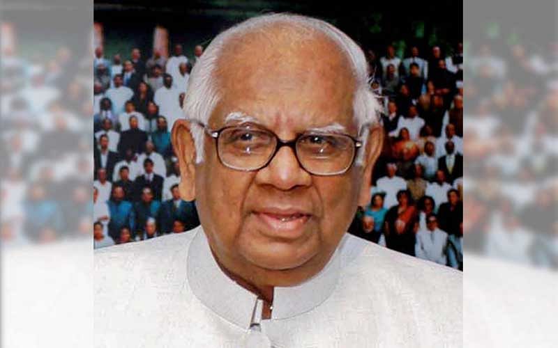 'Somnath Chatterjee, an outstanding parliamentarian'