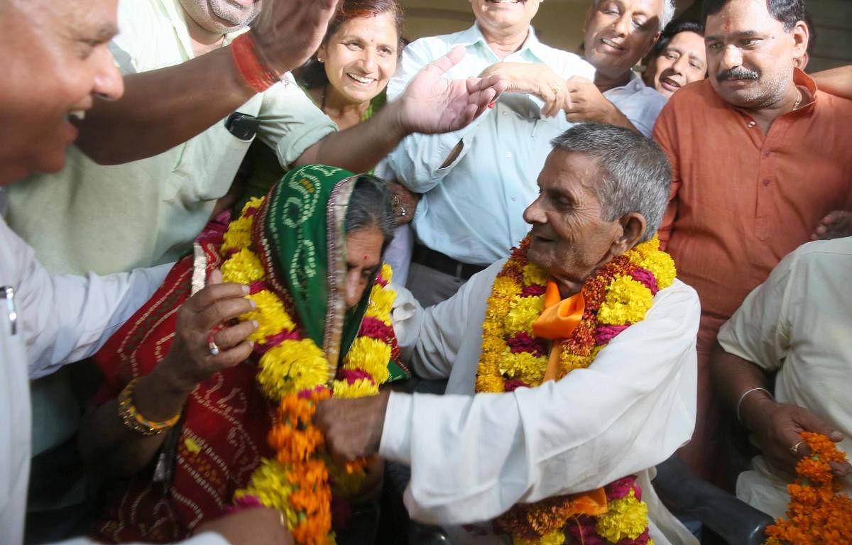 Jaipur man back home after 36 yrs in Pak jail