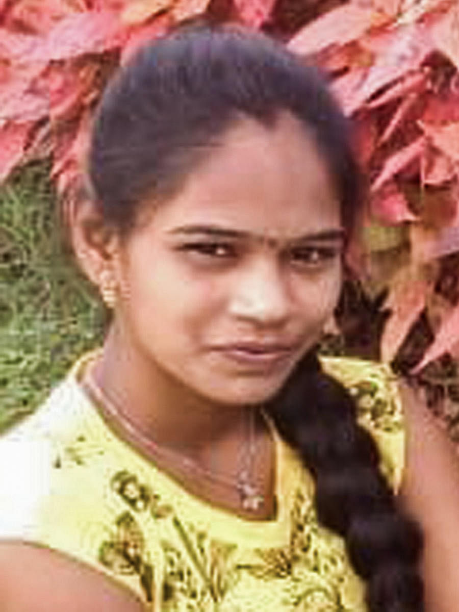 Maharani's College student found dead in hostel