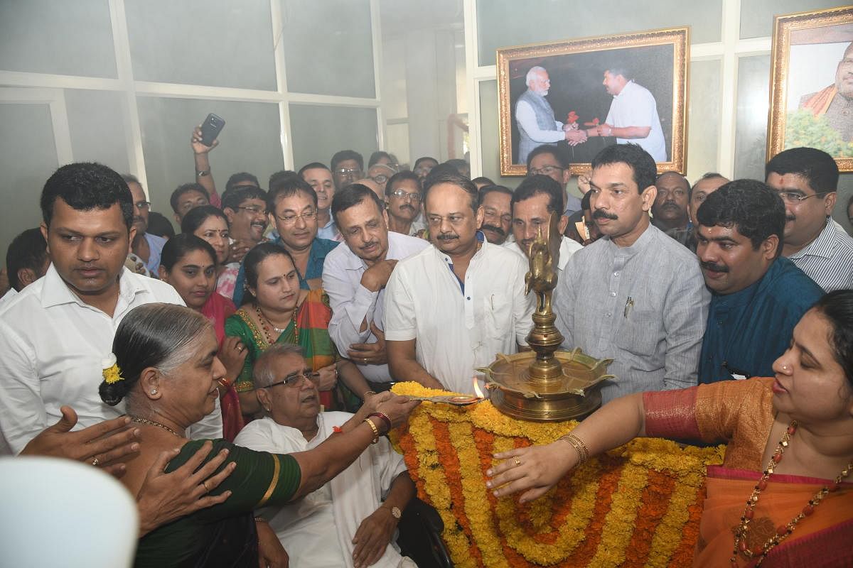 Vedavyas Kamath’s new office at MCC bldg inaugurated