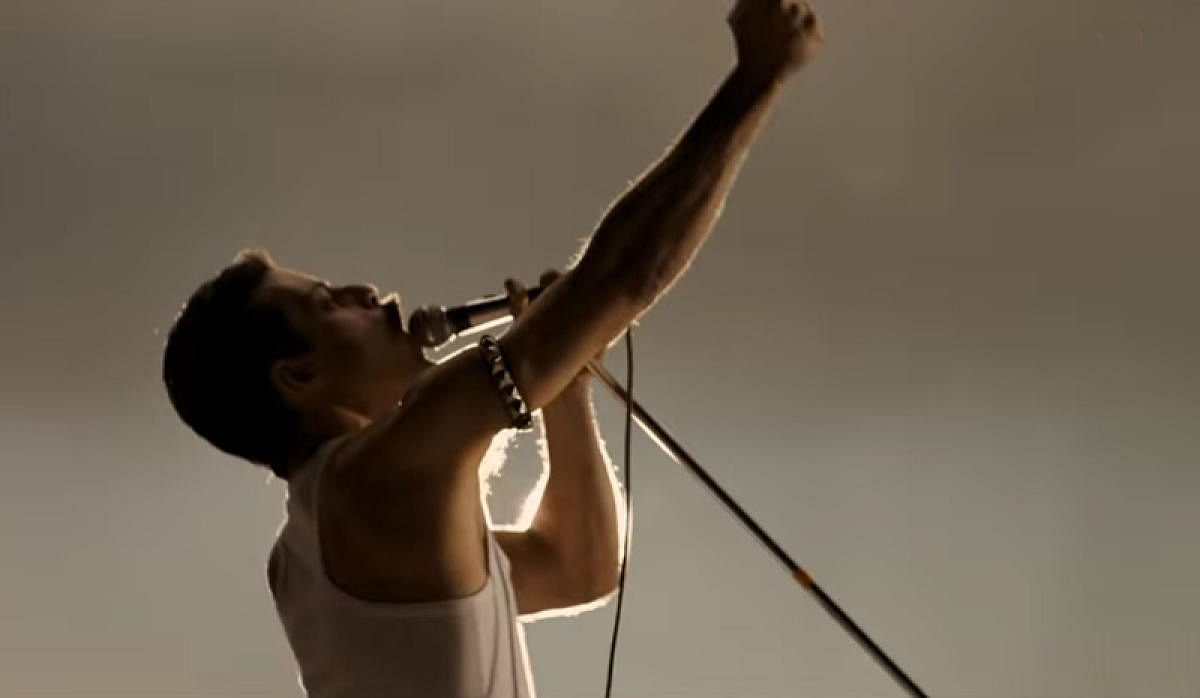 'Bohemian Rhapsody' doesn't ignore Mercury's sexuality'