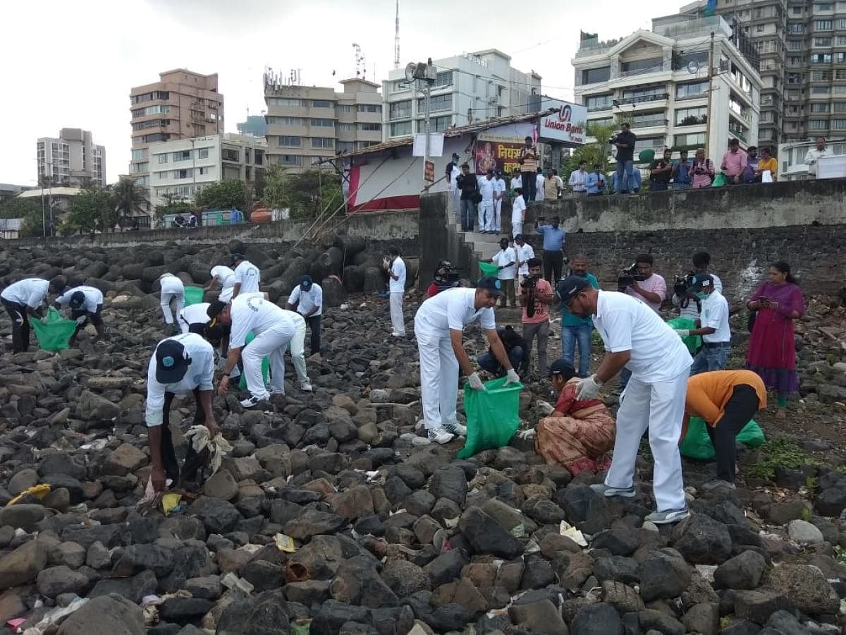 Coast Guard conducts beach clean up in Mumbai