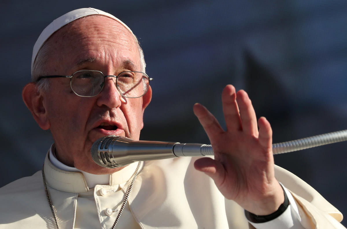 Pope Francis tells Sicily's mafia to repent
