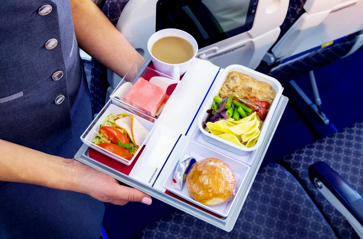 Railways plans airline-like food, modern kitchens