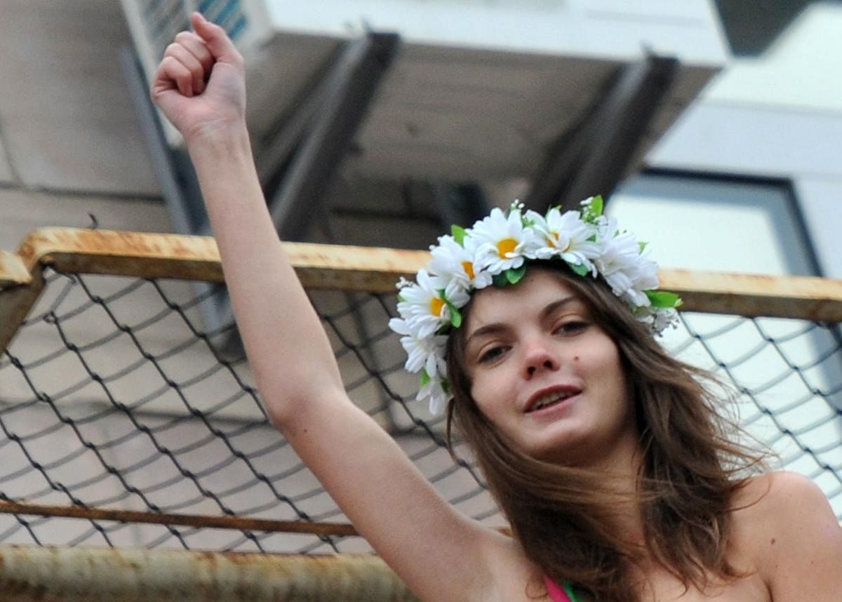Co-founder of Femen found dead in Paris