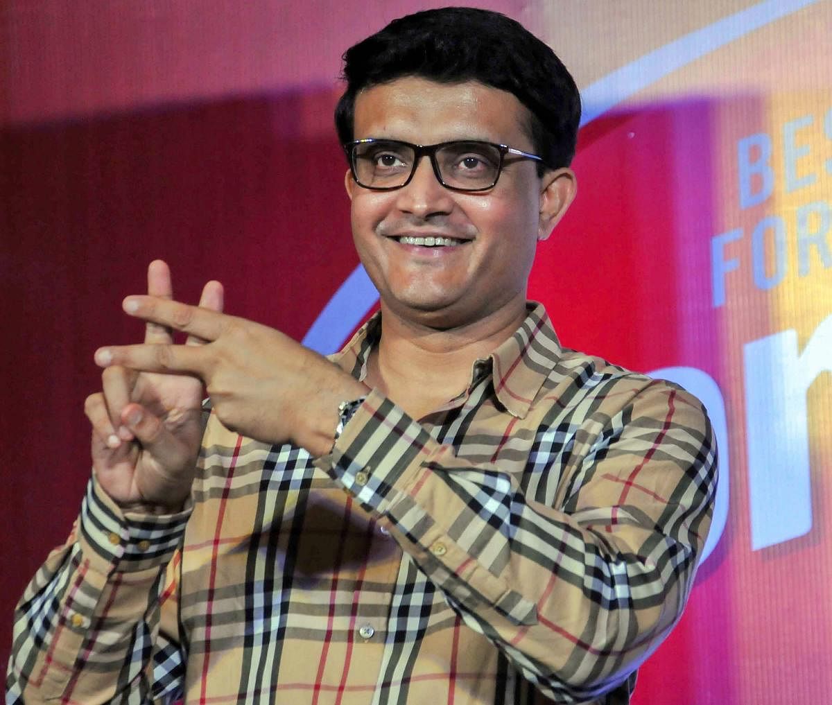 Can't replace Dhoni at the moment: Ganguly