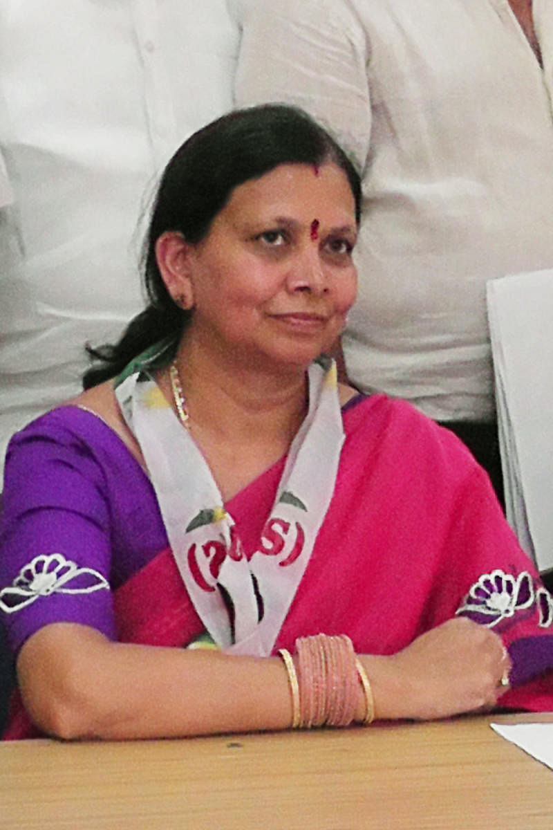 BJP offered Rs 30 crore, alleges MLA’s wife