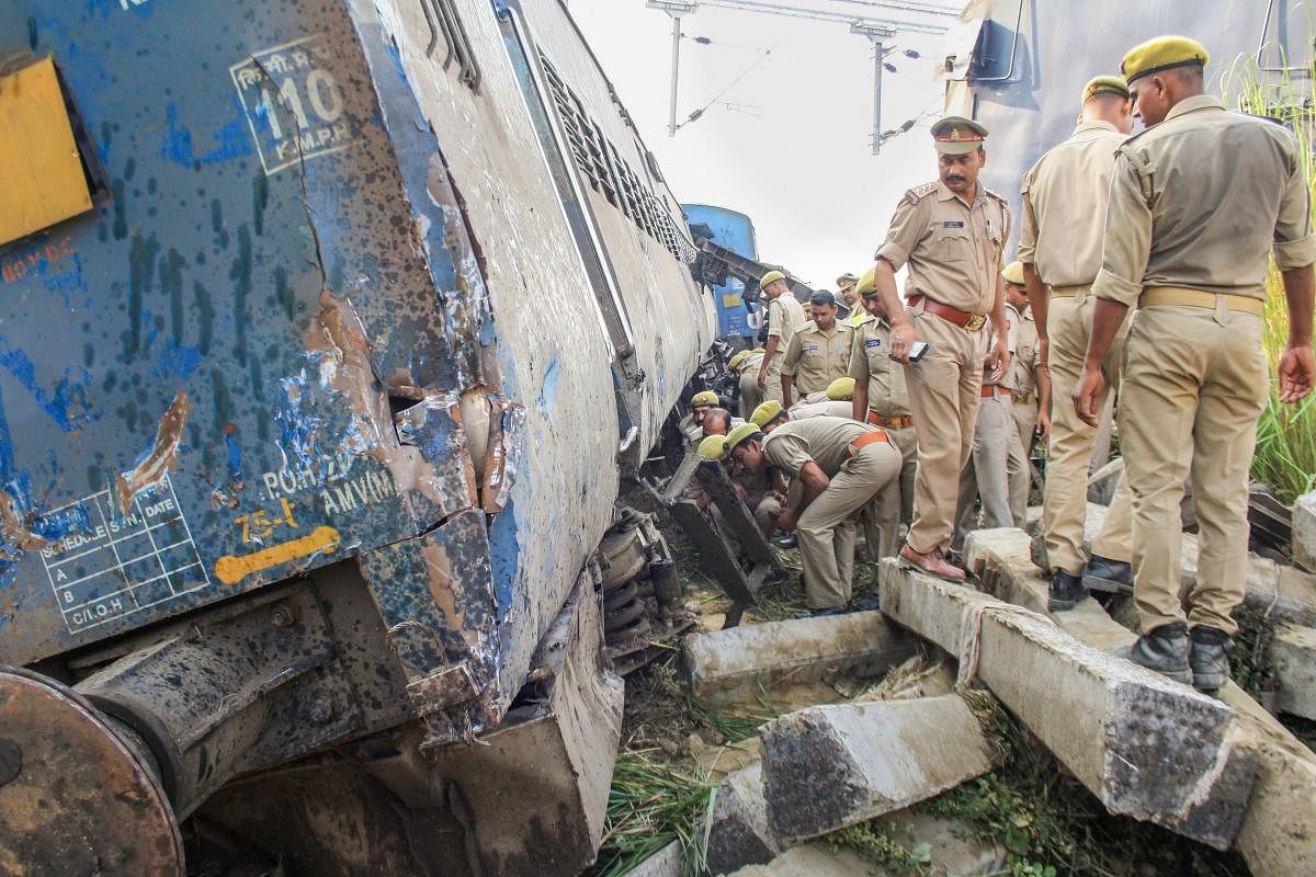 Express derailment: Railways suspend two officials