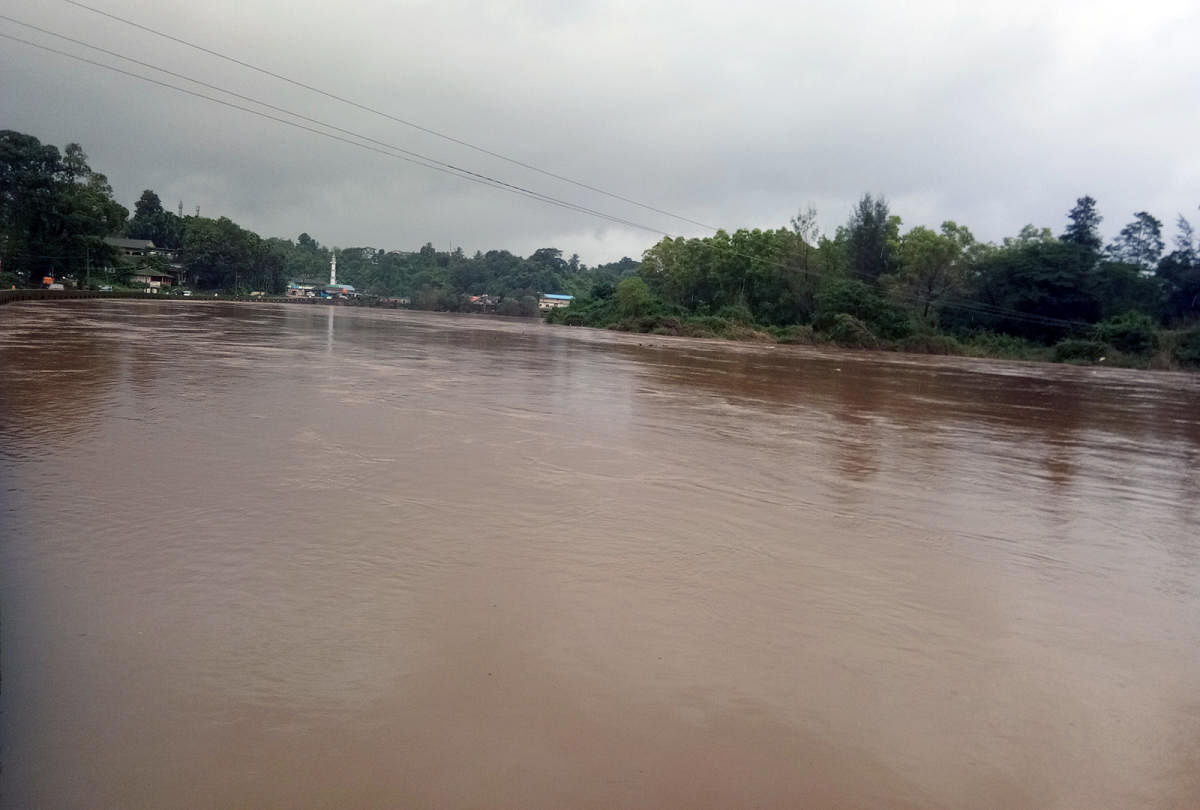 River Tunga in spate in Sringeri