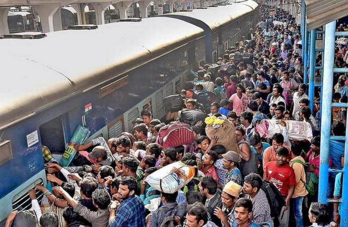 Rlys stations and bus terminus burst with festival rush