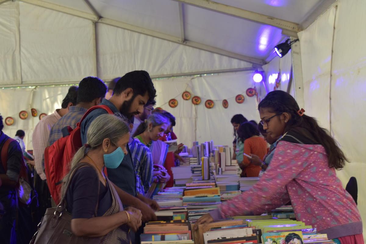 Young writers head to bookstore at BLF