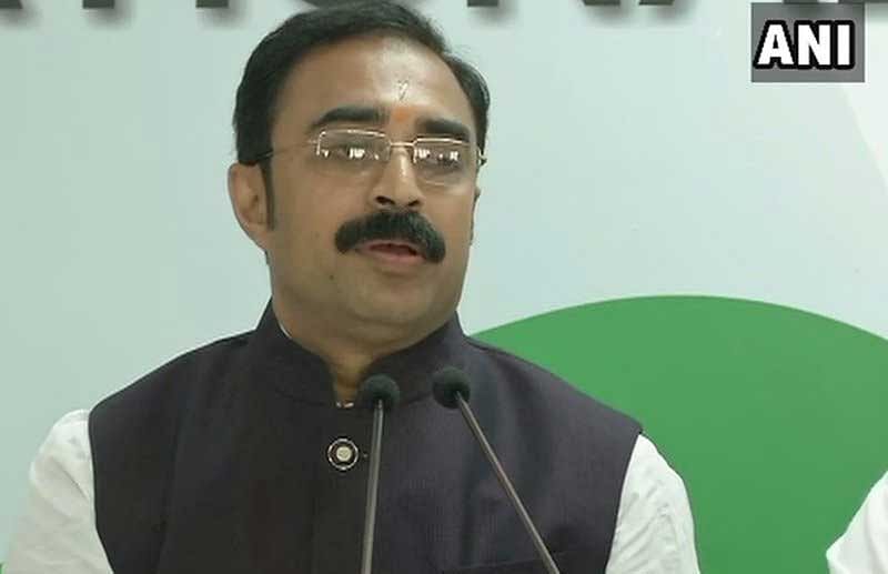 MP: CM Chouhan's brother-in-law joins Congress