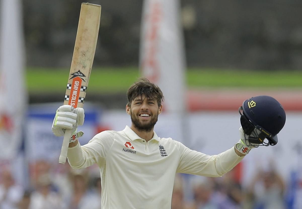 SL stutter after Foakes' debut ton in Galle test