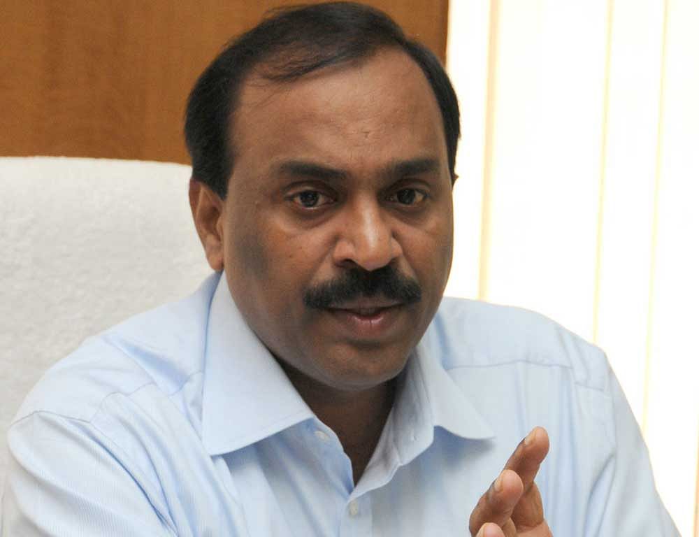 CCB sleuths search Janardhana Reddy's offices, houses