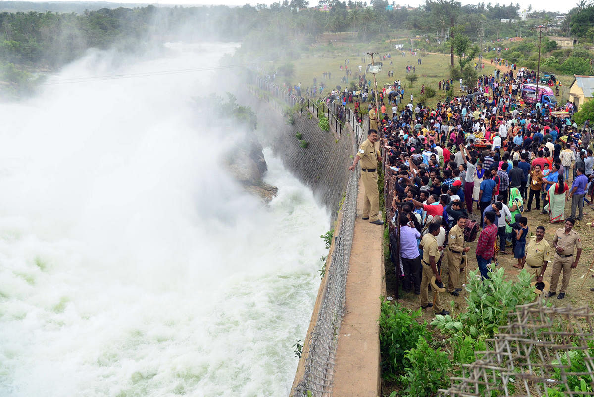 1.08L cusecs of water released from KRS, Kabini dams