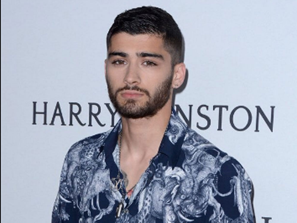 Zayn Malik says he has stopped identifying as a Muslim