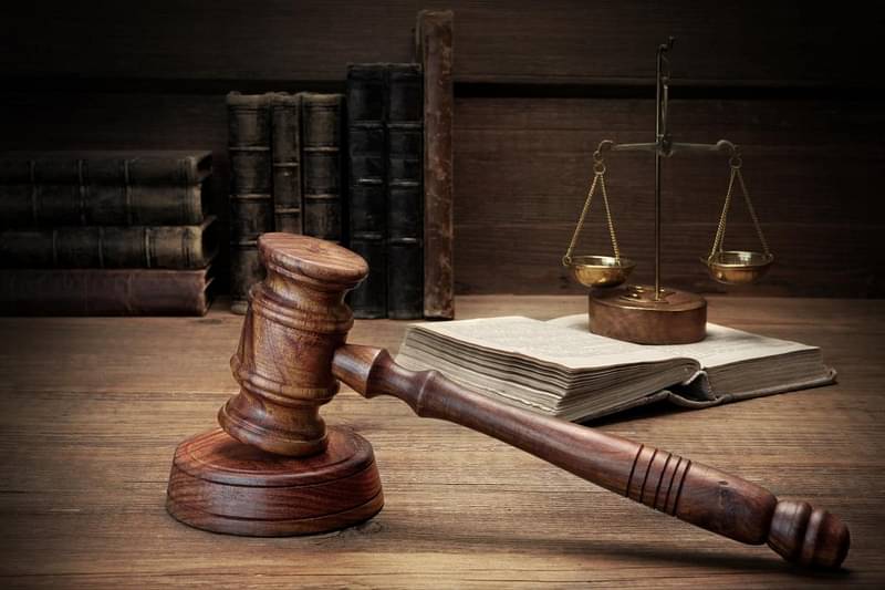 وکیل دادگستری و اخلاق حرفه ای قسمت سوم نوشته دکتر مازیارمیر