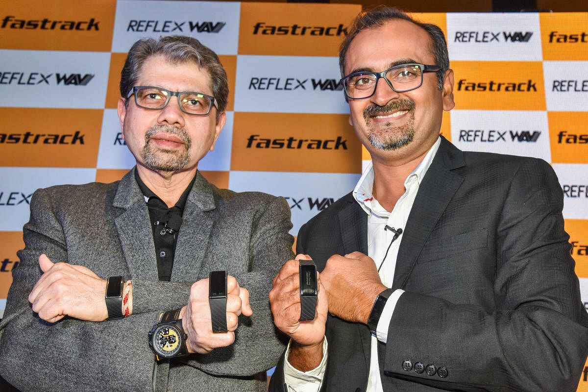 Fastrack launches gesture control smart band