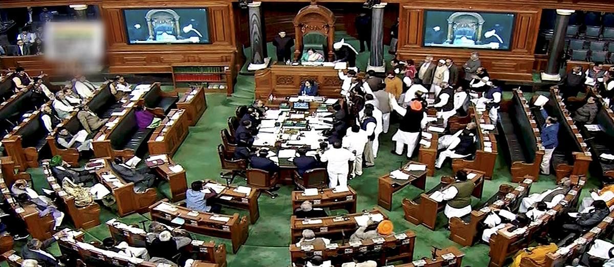 Lok Sabha passes triple talaq bill amid Oppn walkout