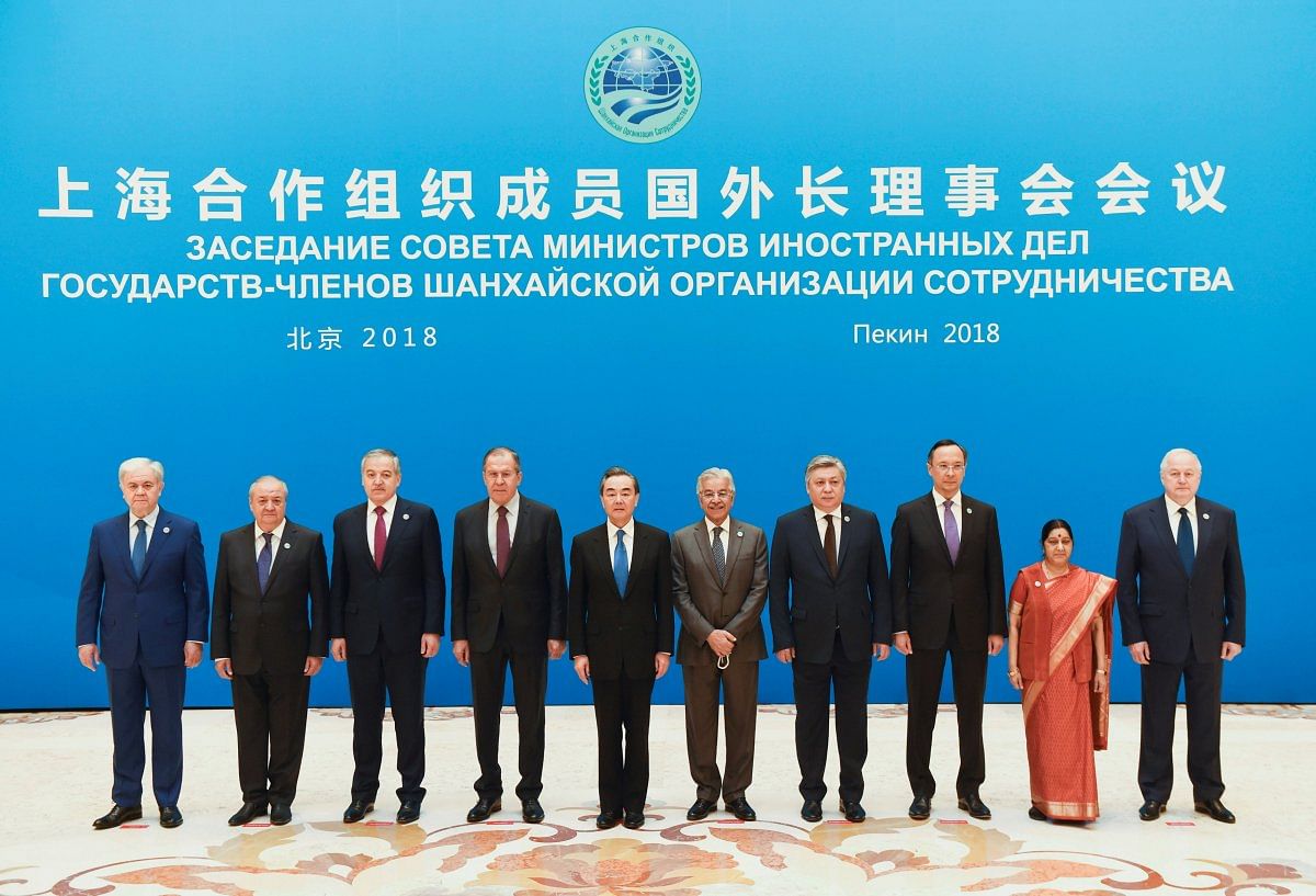 Foreign ministers and officials of the Shanghai Cooperation Organisation (SCO) pose for a group photo before a meetingat the Diaoyutai State Guest House in Beijing, China in April 2018. Madoka Ikegami/Pool via REUTERS