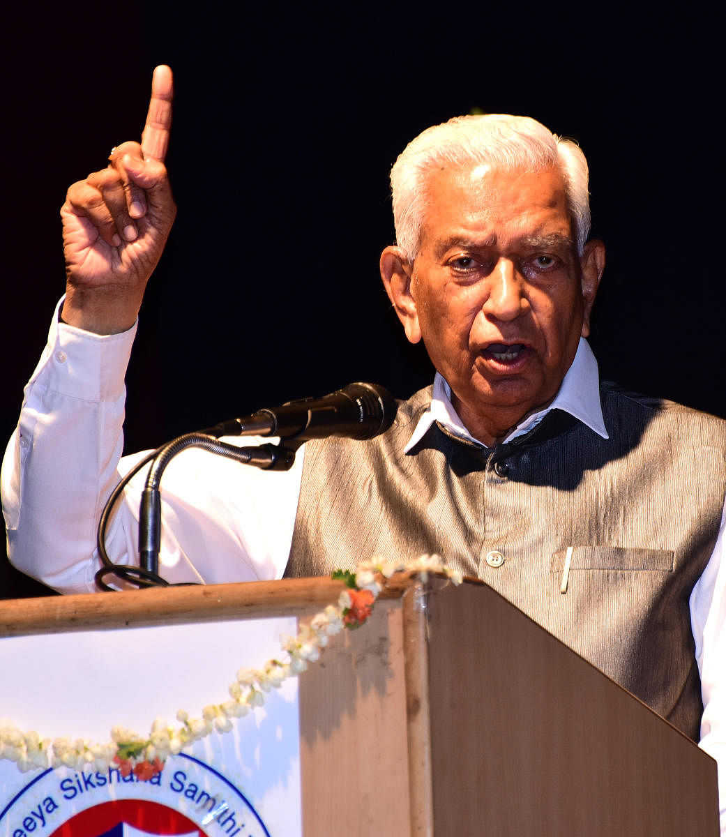 Varsities’ bills to give govt too much power: Governor