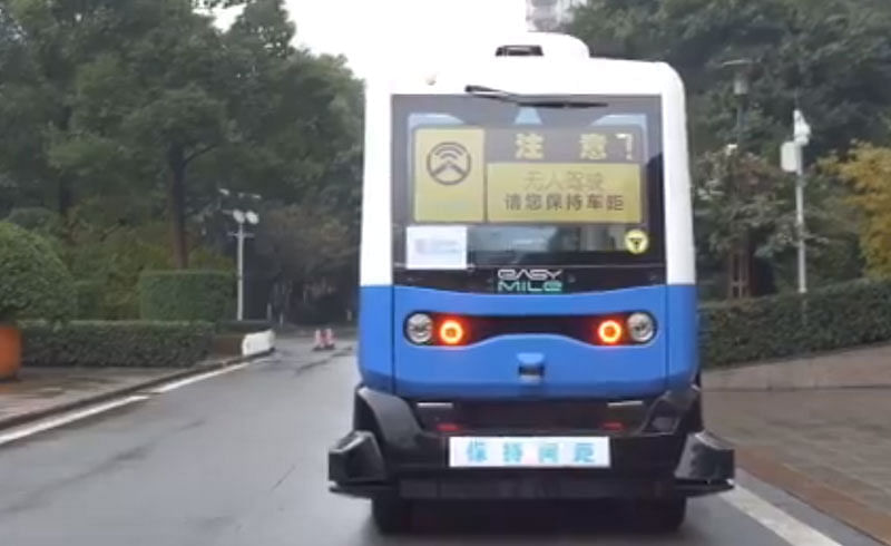China tests 5G self-driving bus