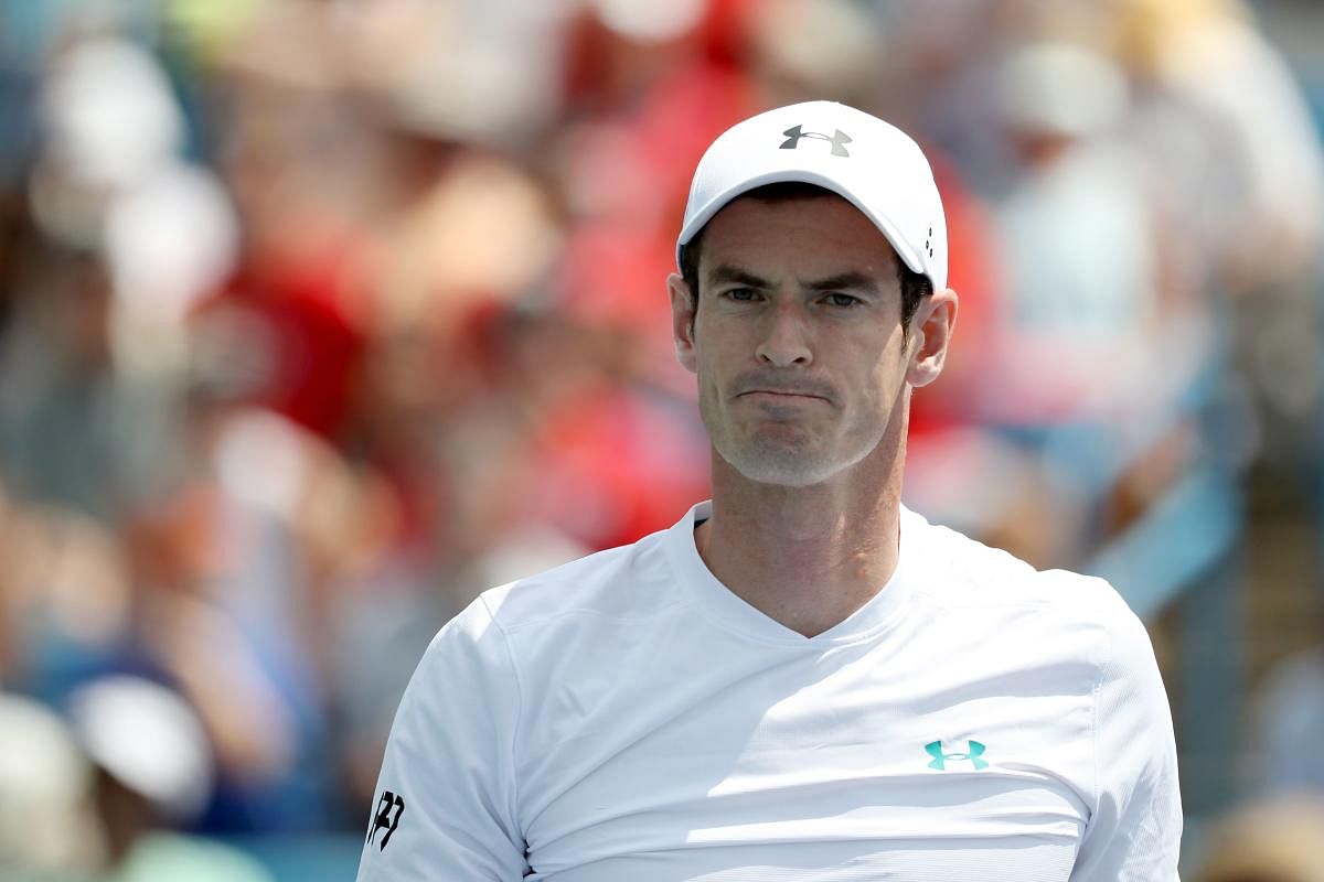 Murray could return after surgery: mother