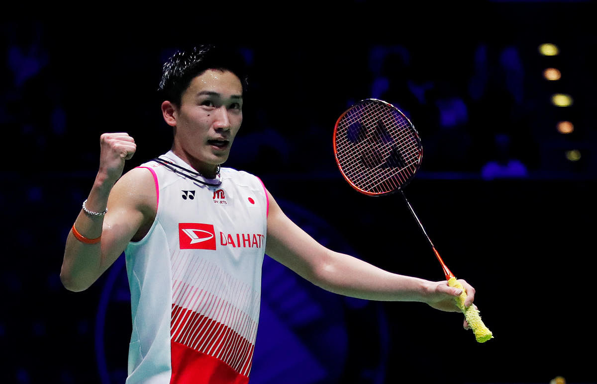 Momota sets up final date with Axelsen