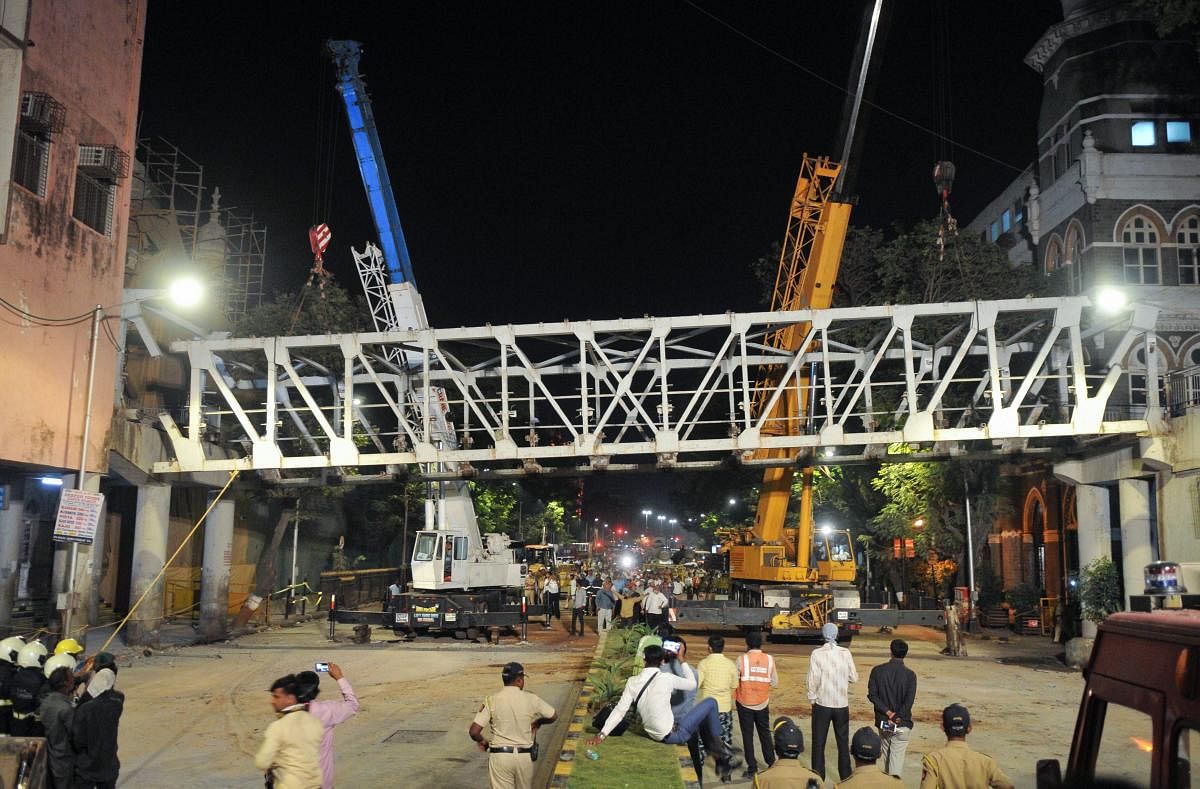 Mumbai: Rlys moot subway in place of collapsed FoB
