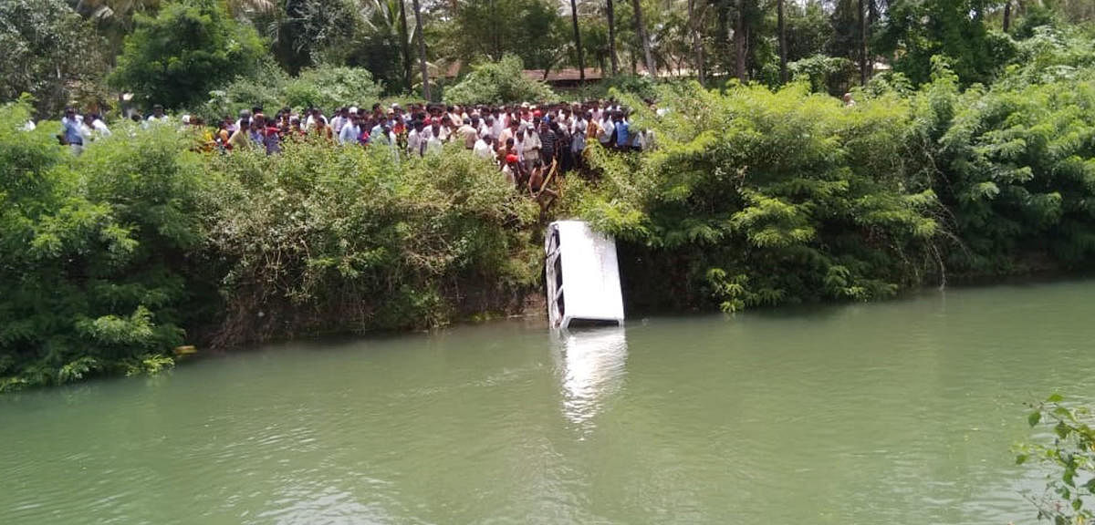 Four of family die as MUV falls into canal near Mysuru