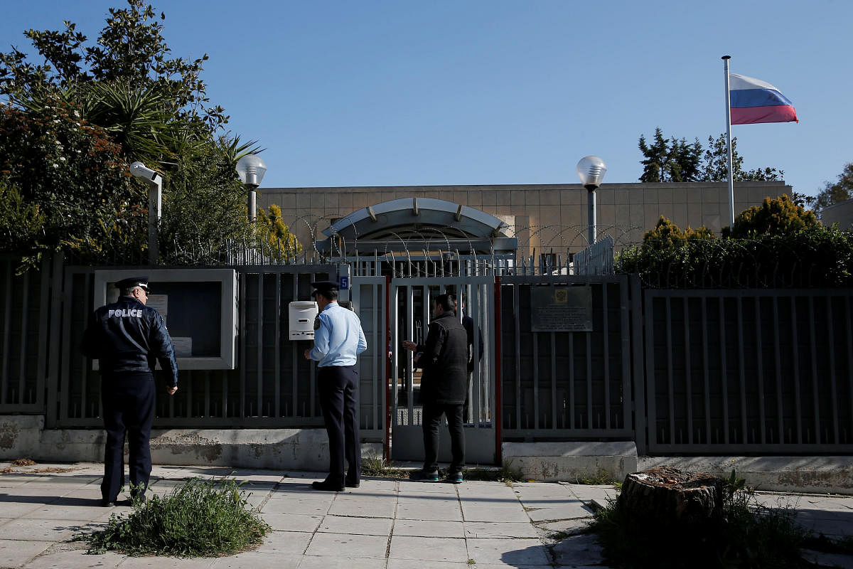 Grenade thrown at Russian consulate in Greece: police
