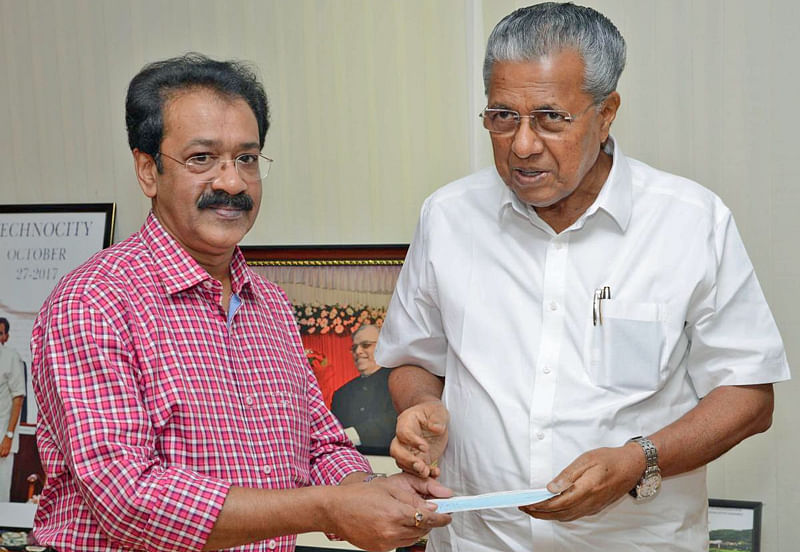 DH-PV relief fund handed over to Kerala CM