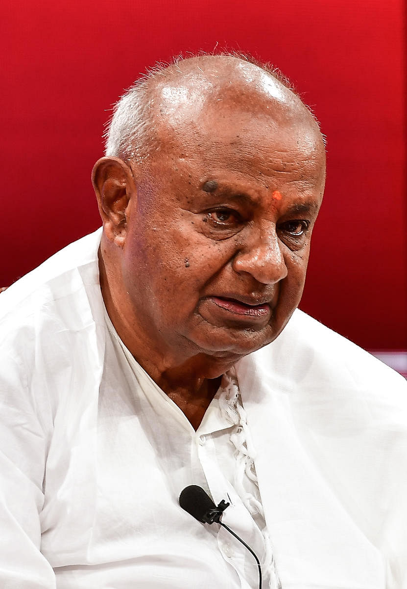 Will save coalition govt at any cost, says Deve Gowda