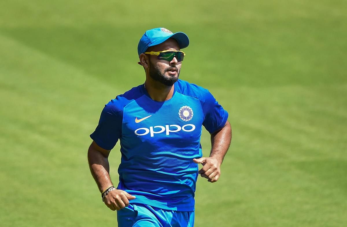 Pant's coach questions reasoning for omission