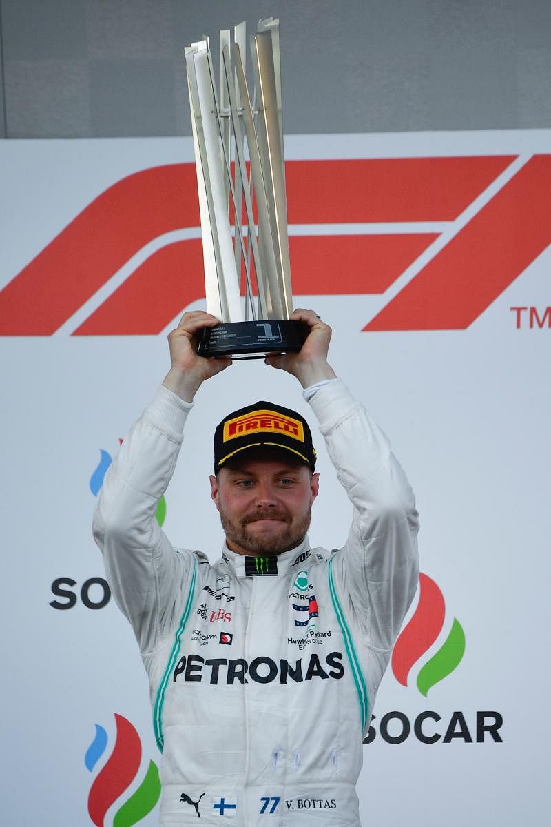 Bottas prevails in dramatic race