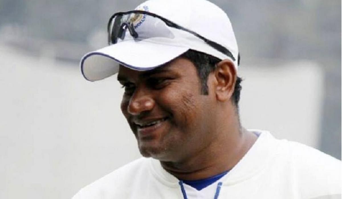 Former Lanka players charged with fixing