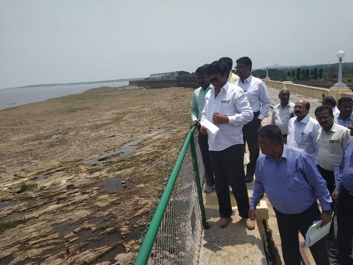 Cauvery Water Mgmt Authority team visits KRS dam