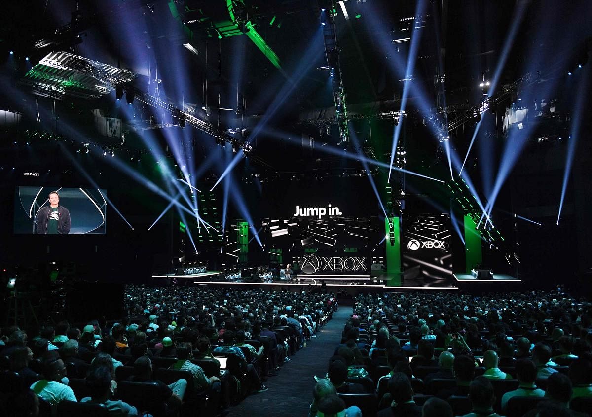 Microsoft gives glimpse of Xbox Scarlett at E3 2019