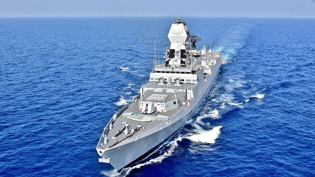 Navy deploys warships in the Arabian Gulf