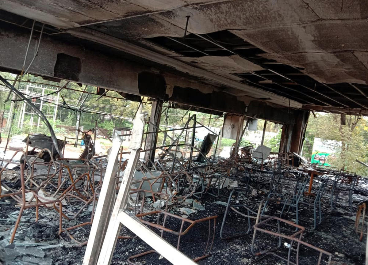 Goods worth Rs 5.75 crore gutted in Indrali