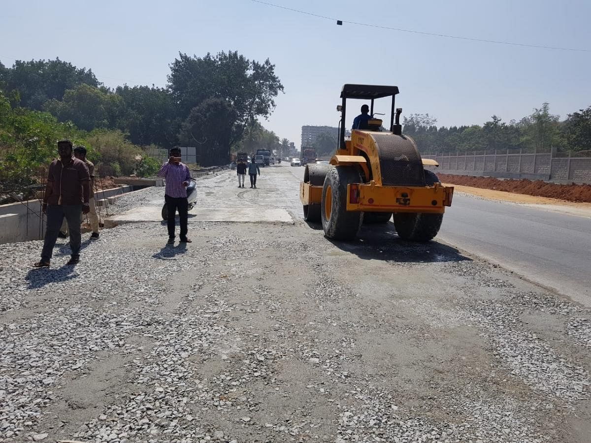 Bannerghatta Road widening: BDA blamed for delay