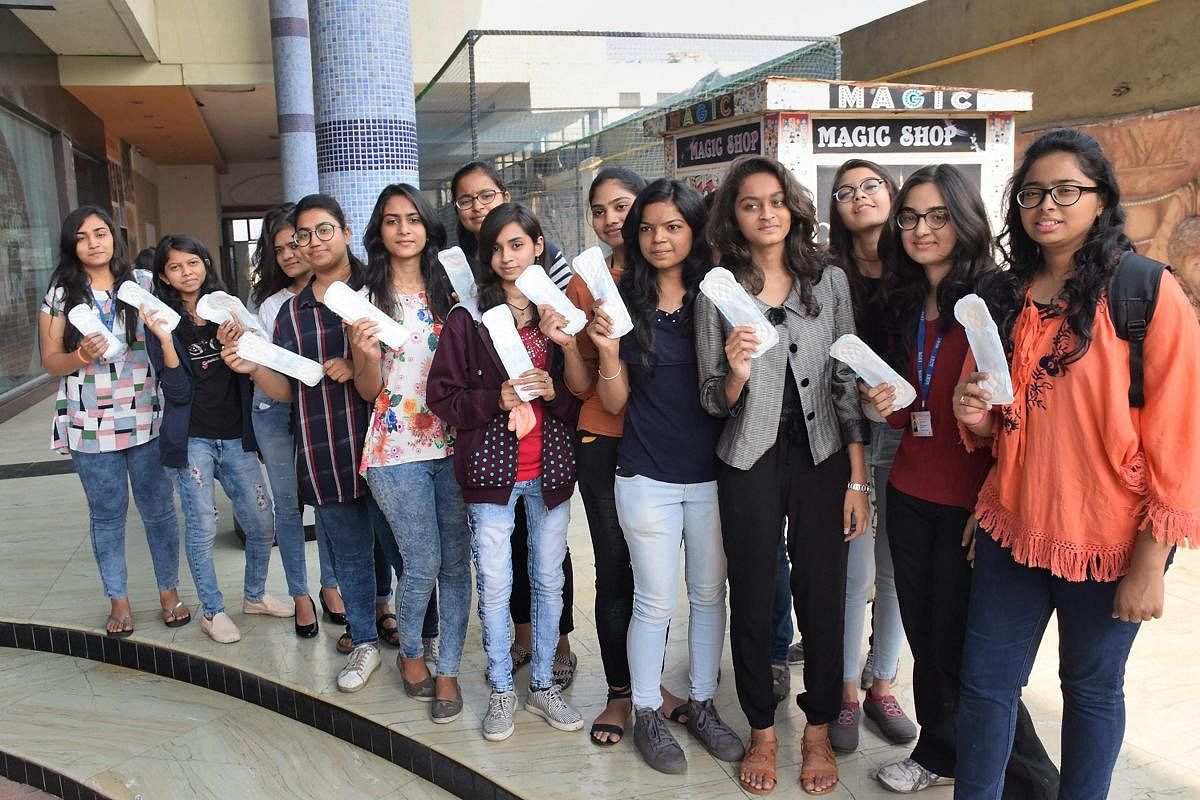 IIT girls make device to clean sanitary napkins
