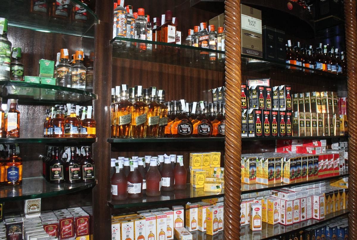 Highway liquor ban: 218 shops yet to be shifted, CM