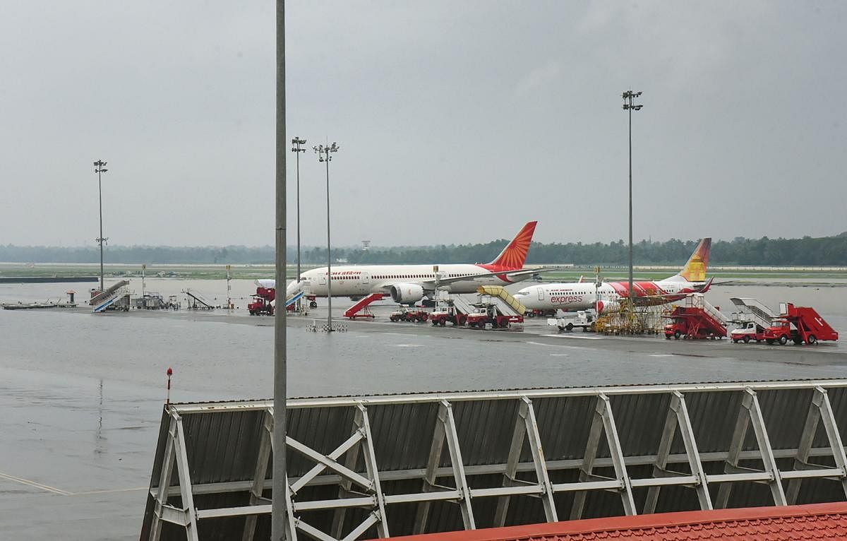 Kochi airport's closure hits plans of expats in UAE