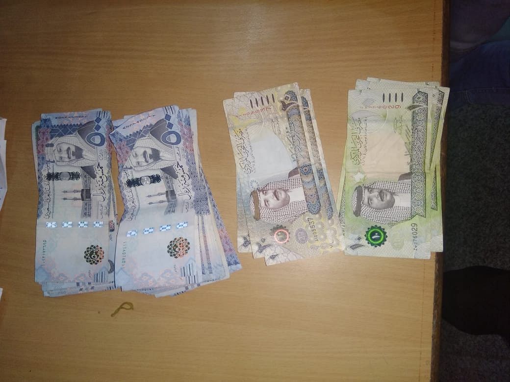 Passenger arrested with Rs 3.54L in foreign currencies